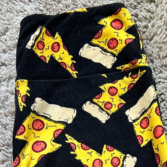 LuLaRoe Pizza Leggings OS - Picture 2 of 3